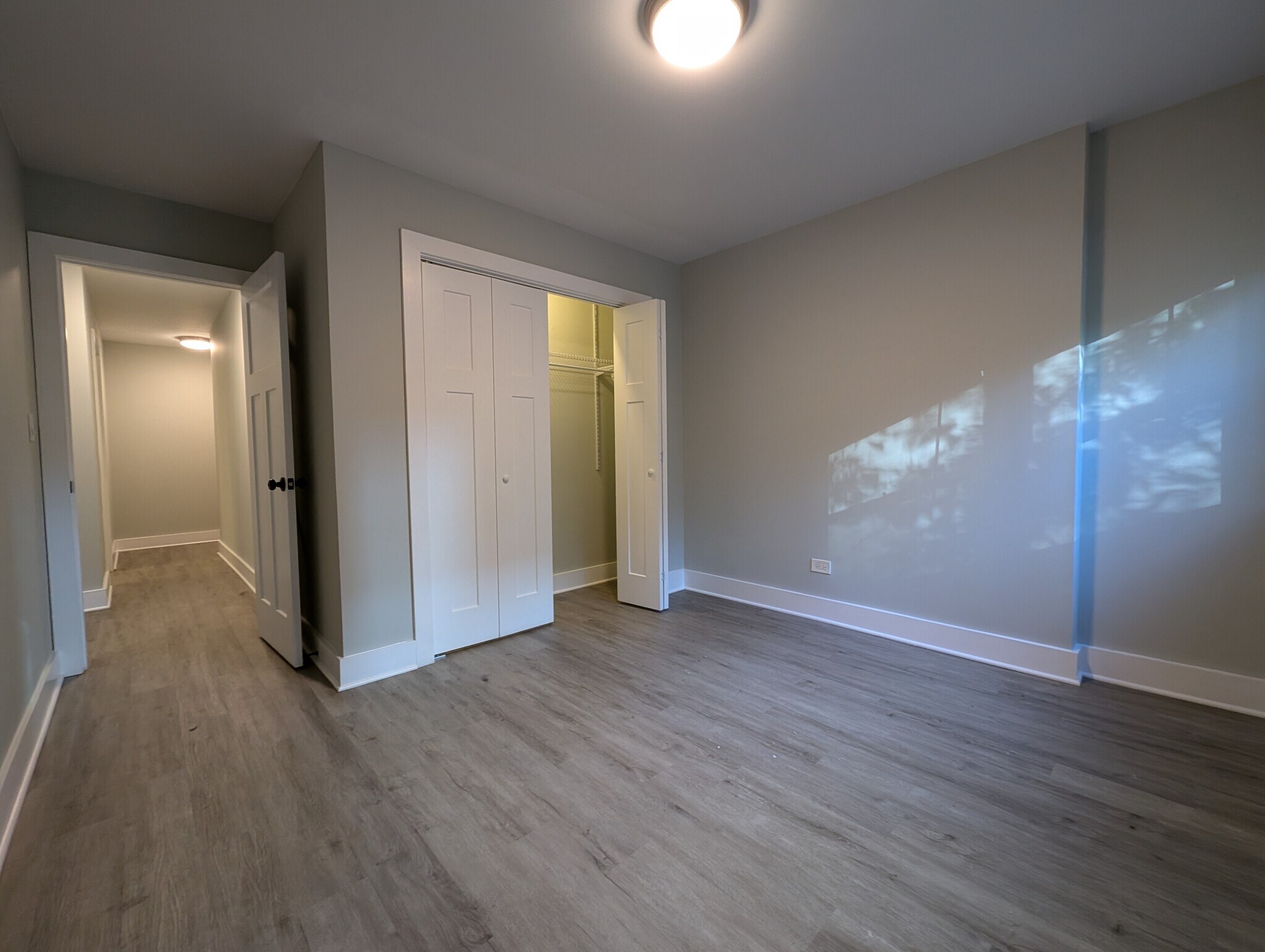 Building Photo - 1437 N Dearborn St