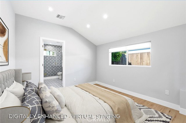 Building Photo - 4635 Kraft Ave