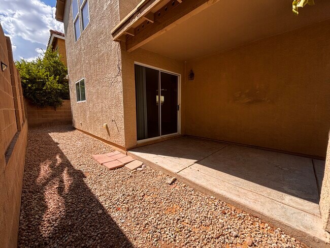 Building Photo - Mesquite Overlook