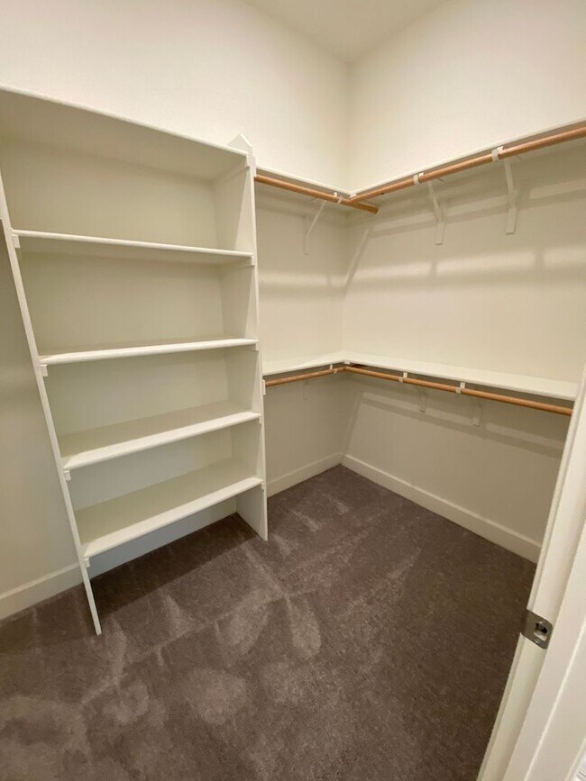 Building Photo - SAVE MONEY WITH SOLAR! Stunning Russell Ranch Home in Folsom Ranch – 3 Bedrooms + Office!