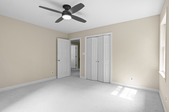 Building Photo - 12010 Waples Mill Rd