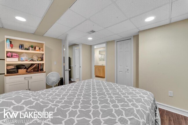 Building Photo - 51460 Blue Spruce Dr