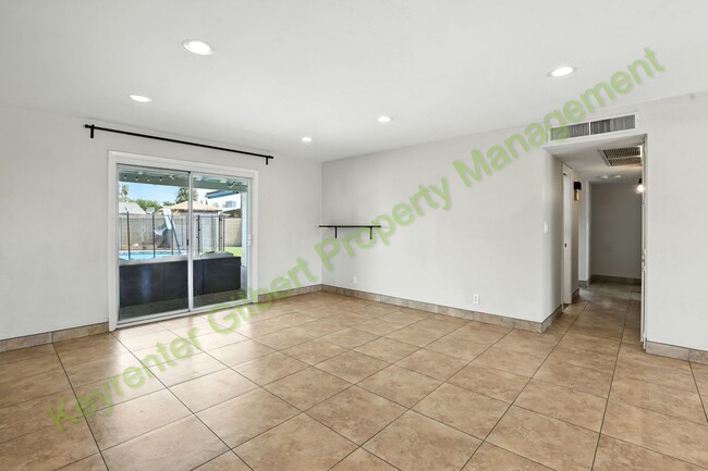 Building Photo - Charming Ranch-Style Home on a Corner Lot ...