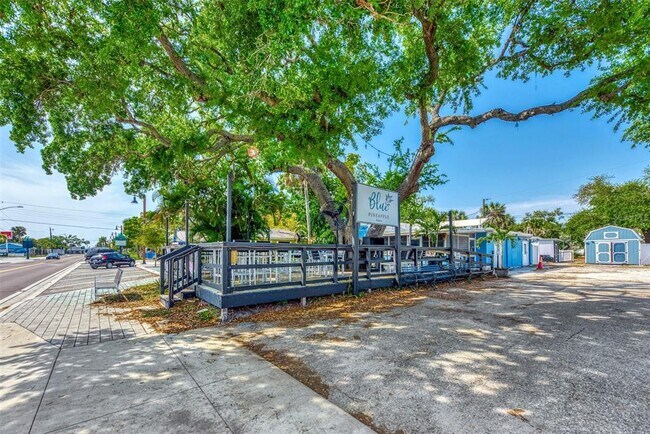 Building Photo - 2400 N Beach Rd