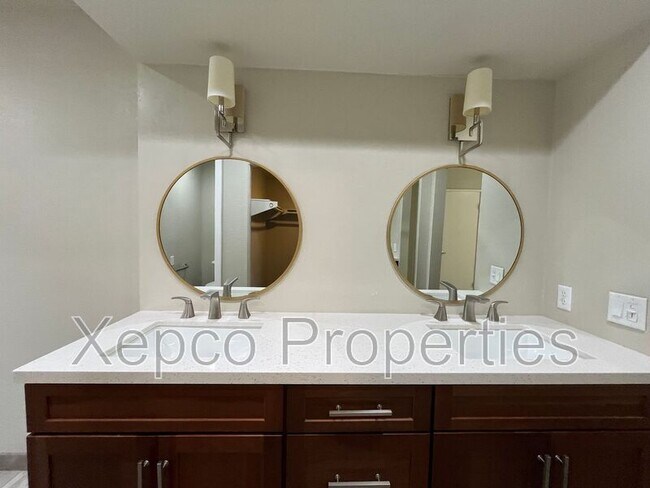 Building Photo - 41737 Armanac Ct