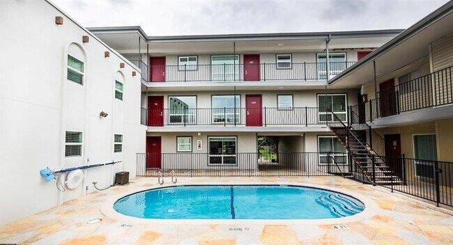 Building Photo - 3110 Red River St