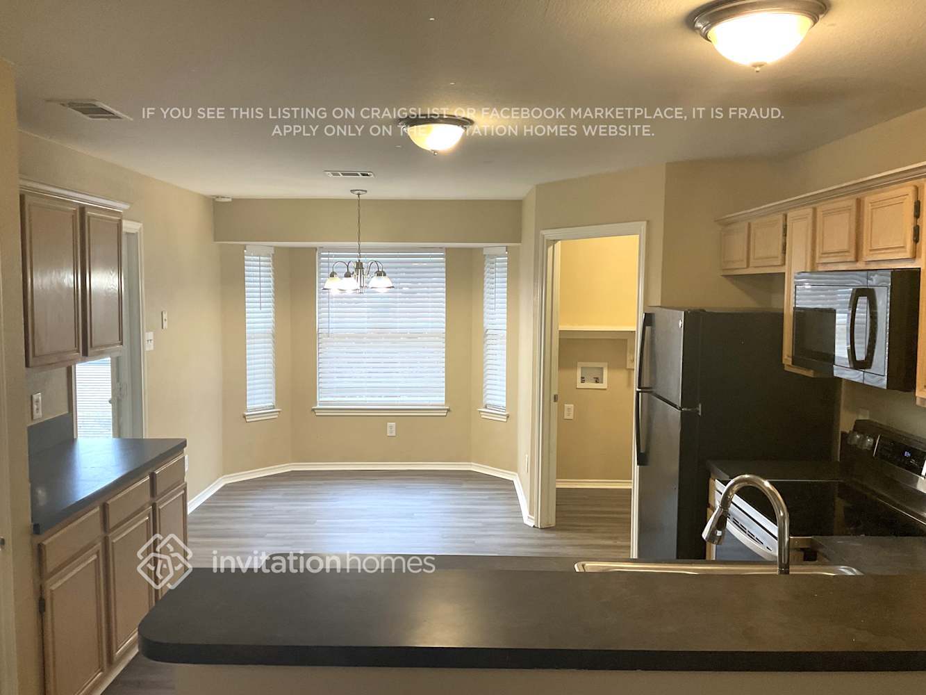 Building Photo - 1312 Regatta Pl