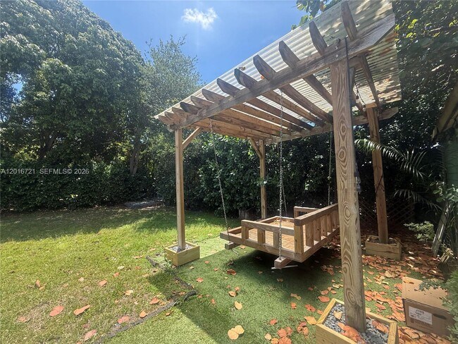 Building Photo - 9040 SW 156th St