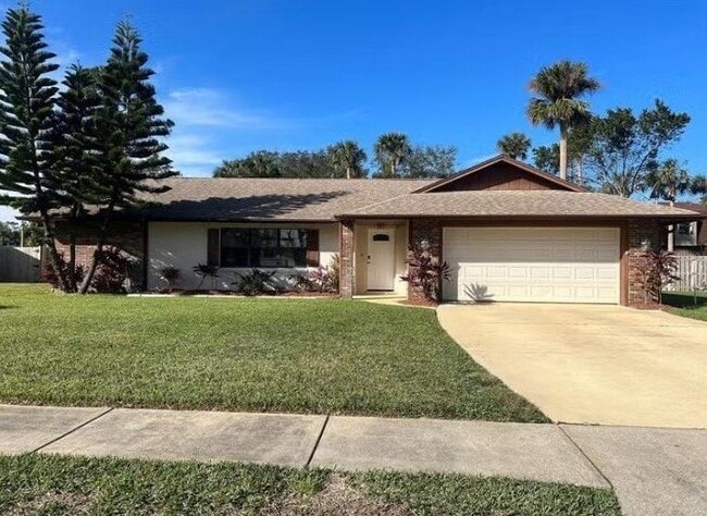 Building Photo - 839 Chickadee Dr