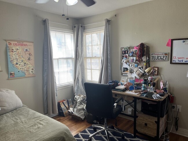 Building Photo - 3303 28th St