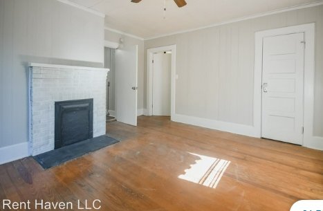 Building Photo - 4213 Ridgewood Ave