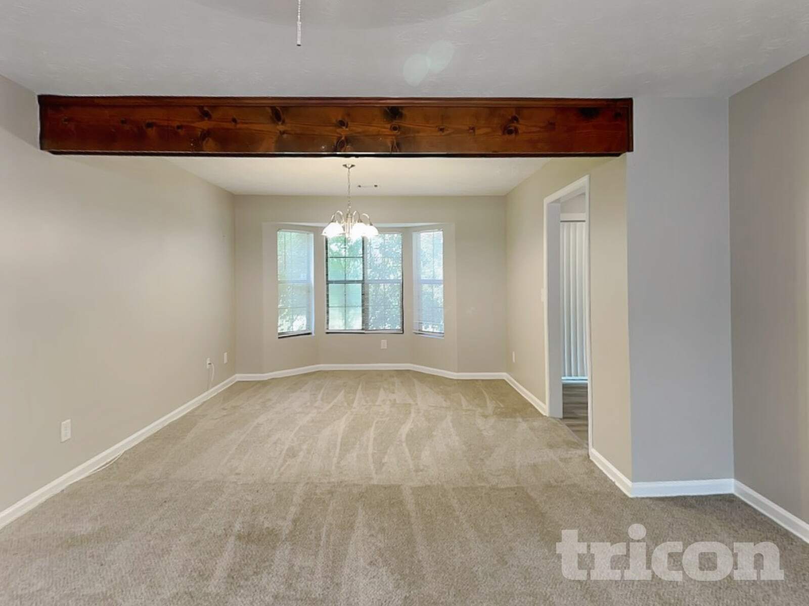 Building Photo - 6169 Charring Cross Ct