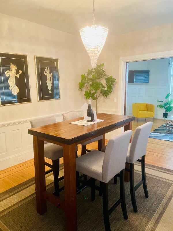 Building Photo - 1900 Columbus Ave.