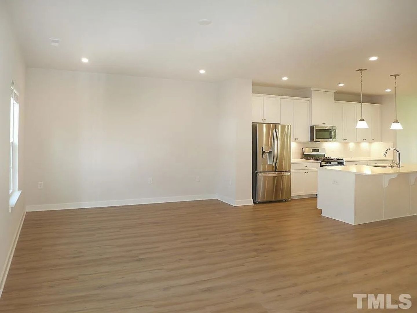 Building Photo - 137 Callowhill Ln