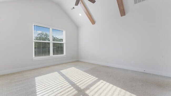 Building Photo - "Lovely 4-Bedroom Retreat with Fireplace &...