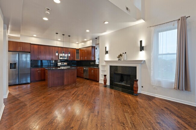 Building Photo - 4800 S St Lawrence Ave