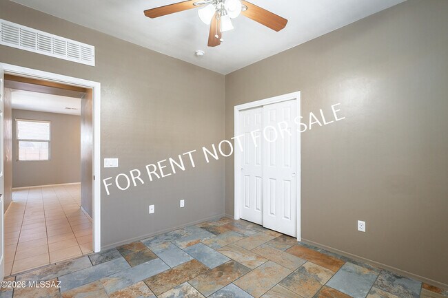 Building Photo - 7307 E Heartwood Dr