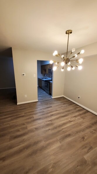 Building Photo - 3861 Havenwood Pl