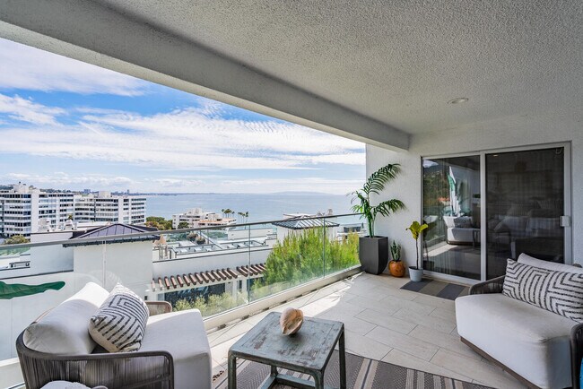 Building Photo - 17337 Tramonto Dr