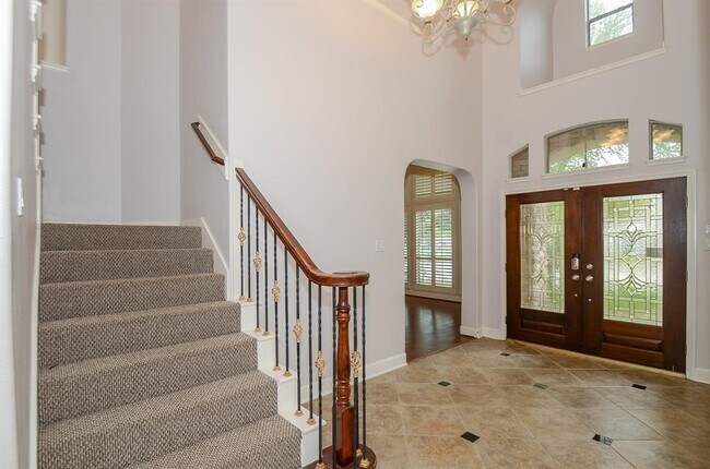 Building Photo - 15127 Oldtown Bridge Ct