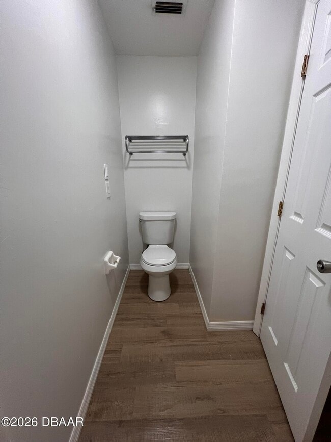 Building Photo - 4518 Alder Dr