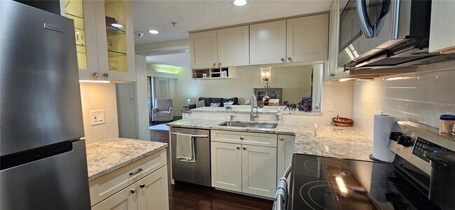 Building Photo - 36750 US Hwy 19 N