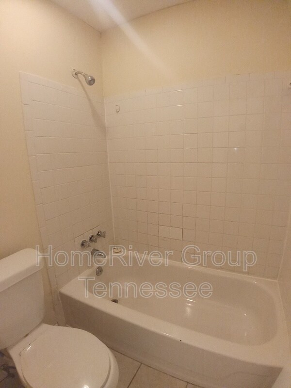 Building Photo - 3431 Club Bridge Dr