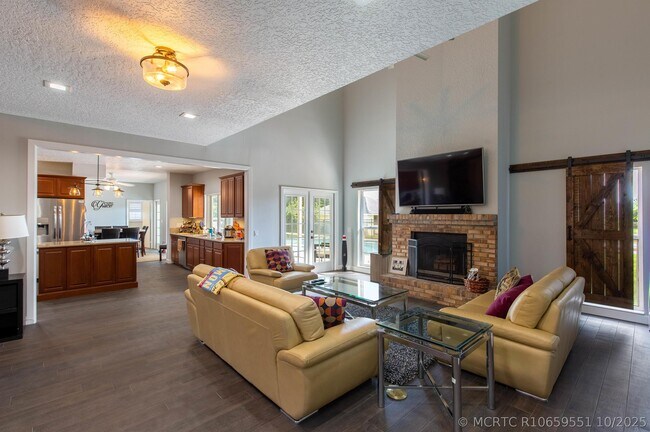 Building Photo - 14593 Drafthorse Ln