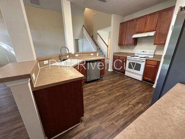 Building Photo - 3553 Silver Bluff Blvd