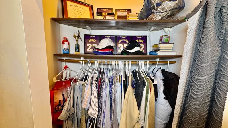 Building Photo - 1368 W Evergreen Ave