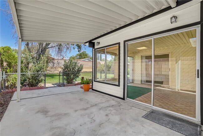 Building Photo - 44506 Sancroft Ave
