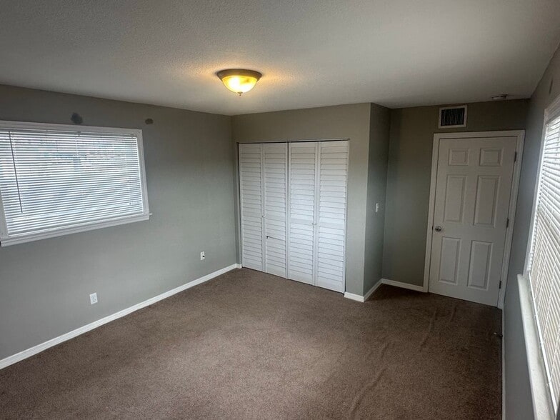 Building Photo - 1221 Court St