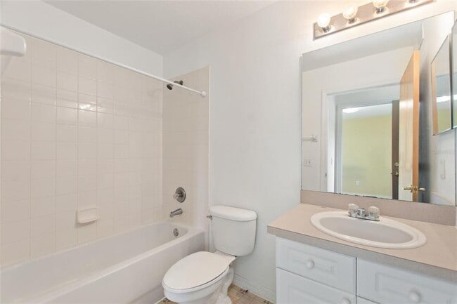 Building Photo - 110 Coco Plum Dr