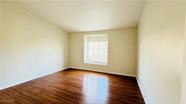 Building Photo - 4810 Grey Wolf Ln
