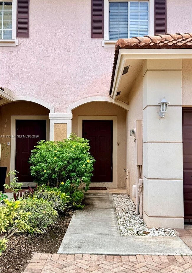 Building Photo - 5747 Isles Cir