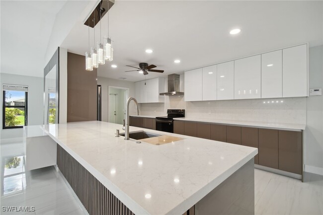 Building Photo - 1101 SW 51st Terrace