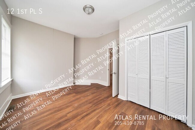 Building Photo - 12 1st Pl S