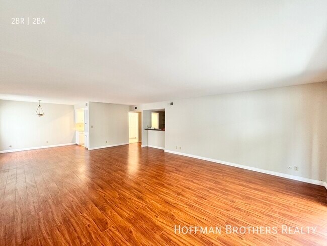 Building Photo - 817 S Shenandoah St