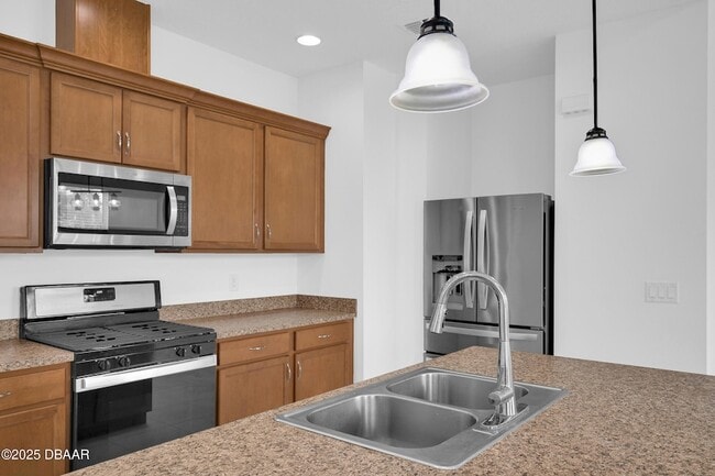 Building Photo - 512 Landshark Blvd