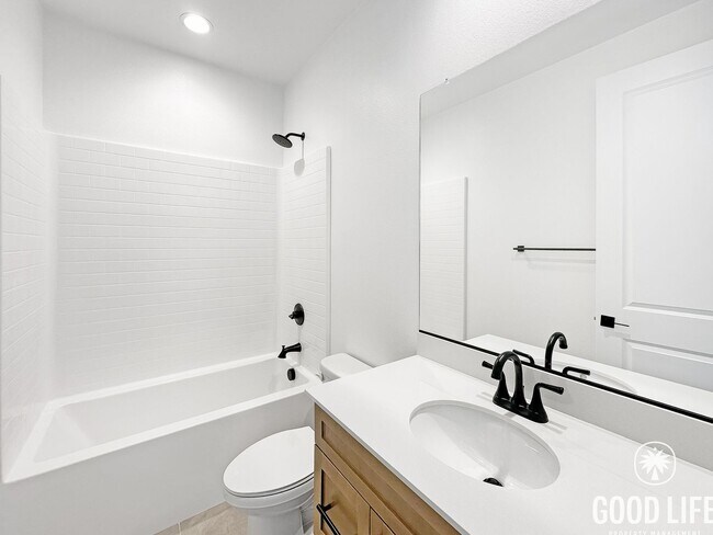 Building Photo - RV: Brand-New Luxury 4BR Home in Menifee | 1,650 Sq Ft | Never Lived In