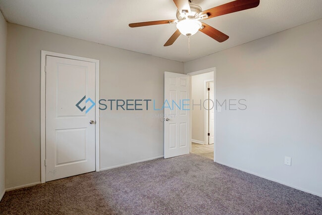 Building Photo - 123 Knowlandwood Cir