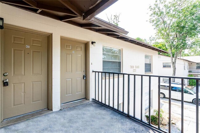 Building Photo - 1221 Kennedy Rd