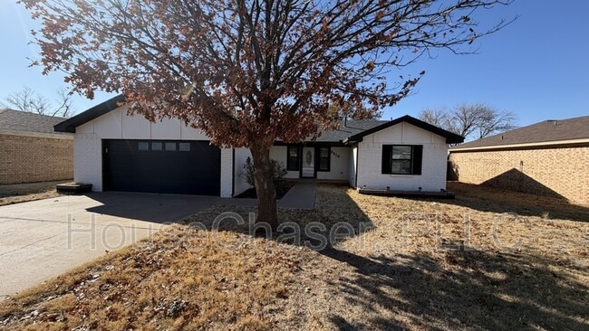 Building Photo - 6610 Huron Ave