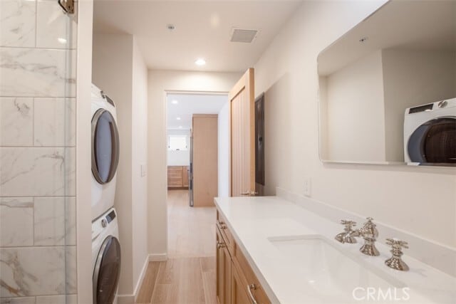 Building Photo - 281 Grandview St