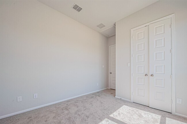 Building Photo - 4046 Colony Ln