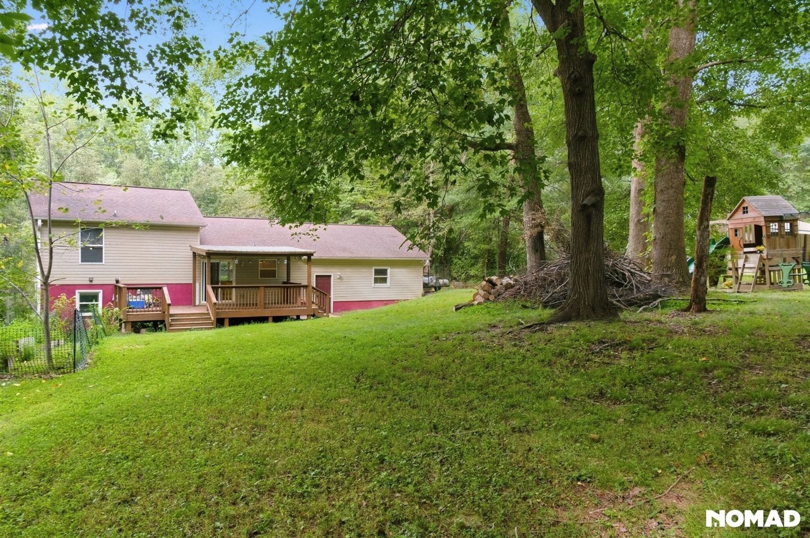 Building Photo - 216 Bellwood Loop