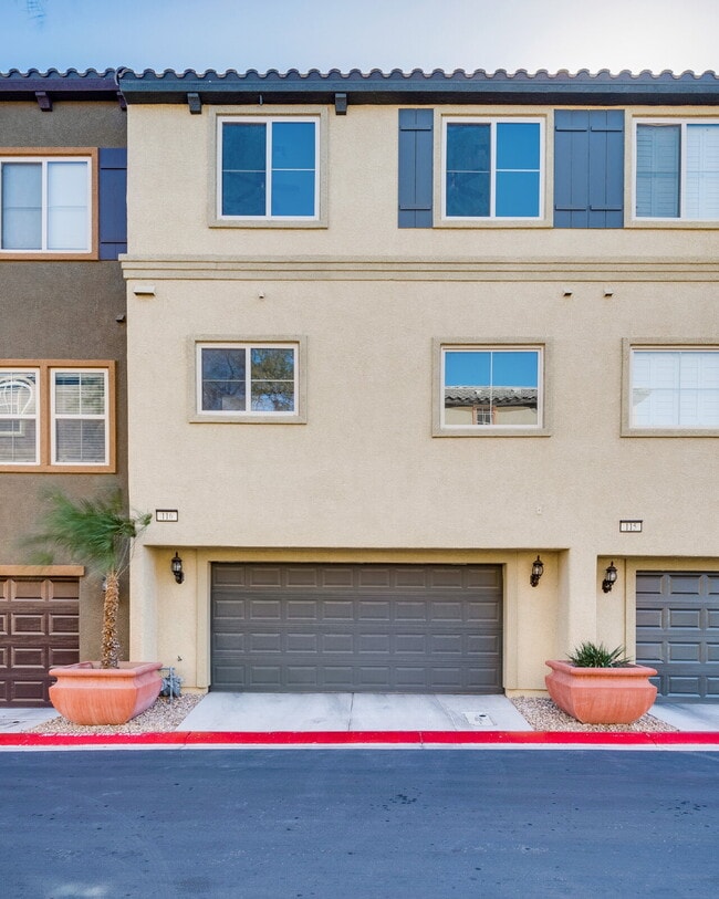 Building Photo - 4650 Ranch House Rd