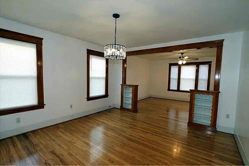 Building Photo - 77 Brantwood Rd