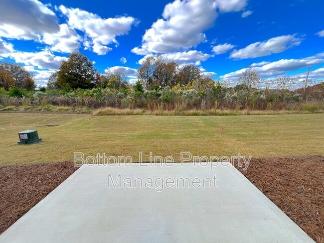 Building Photo - 3661 Secrest Lndg