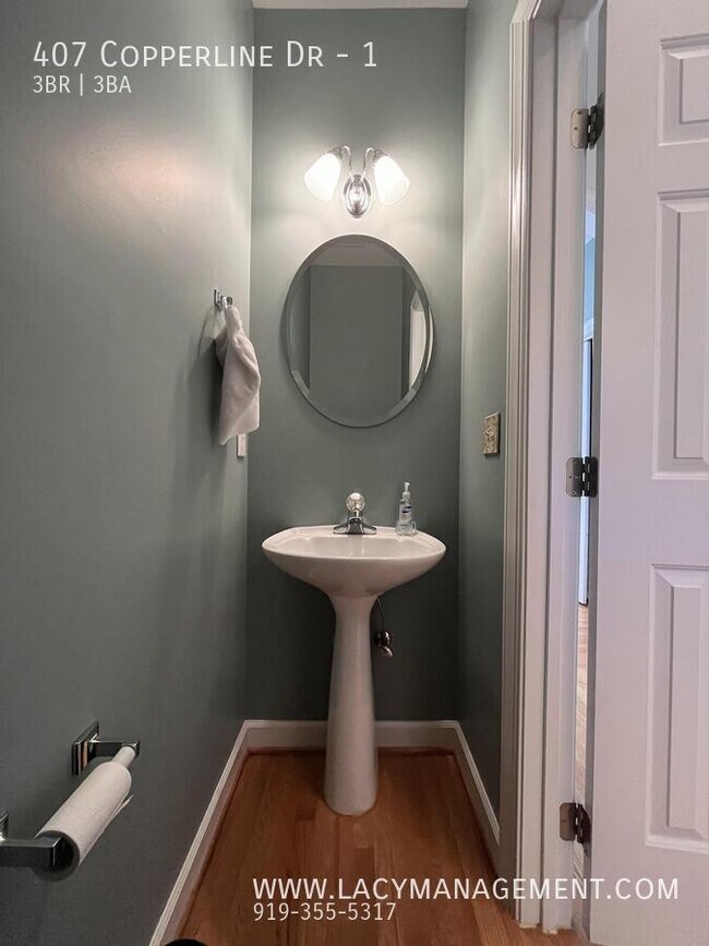 Building Photo - 407 Copperline Dr